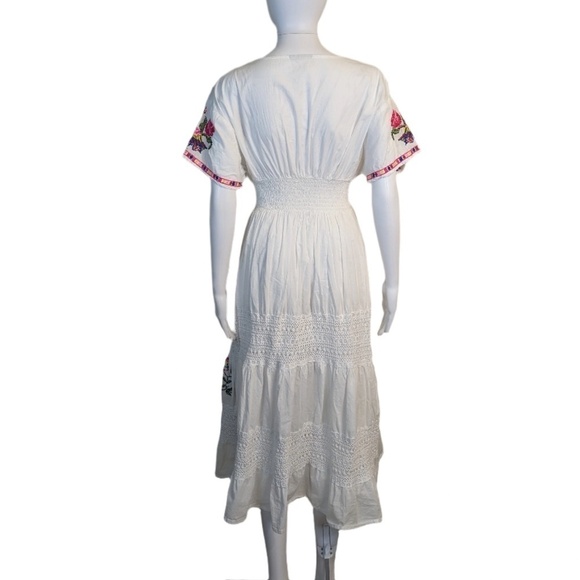 Royal Moda White Dress with Pink Floral Embroidery Size S - Picture 3 of 6